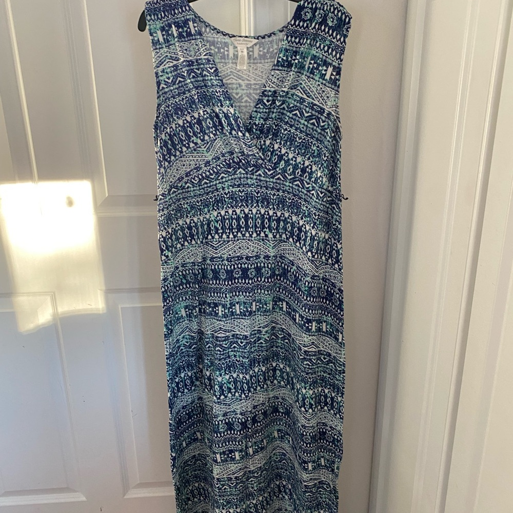 Blue/Green/White V neck maxi maternity dress